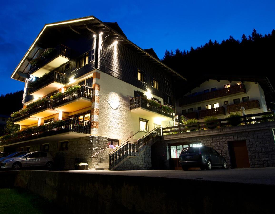 Hotel Cardo Isolaccia Zewnętrze zdjęcie