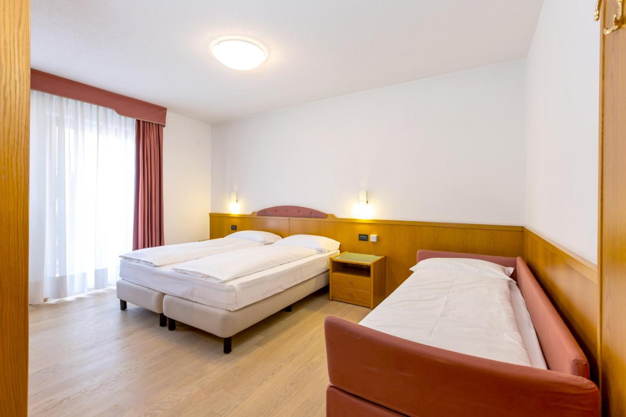 Hotel Cardo Isolaccia Zewnętrze zdjęcie