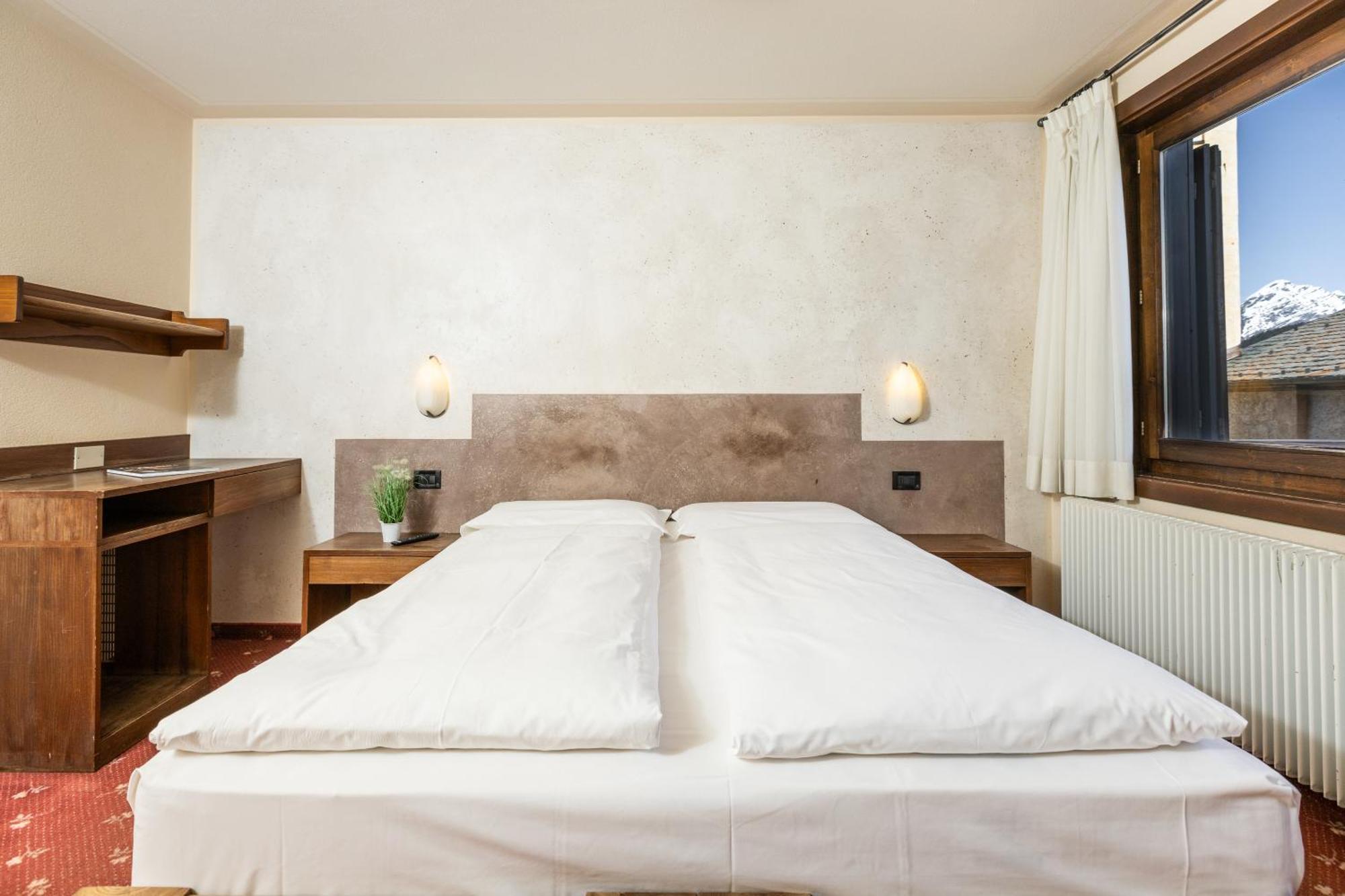 Hotel Cardo Isolaccia Zewnętrze zdjęcie