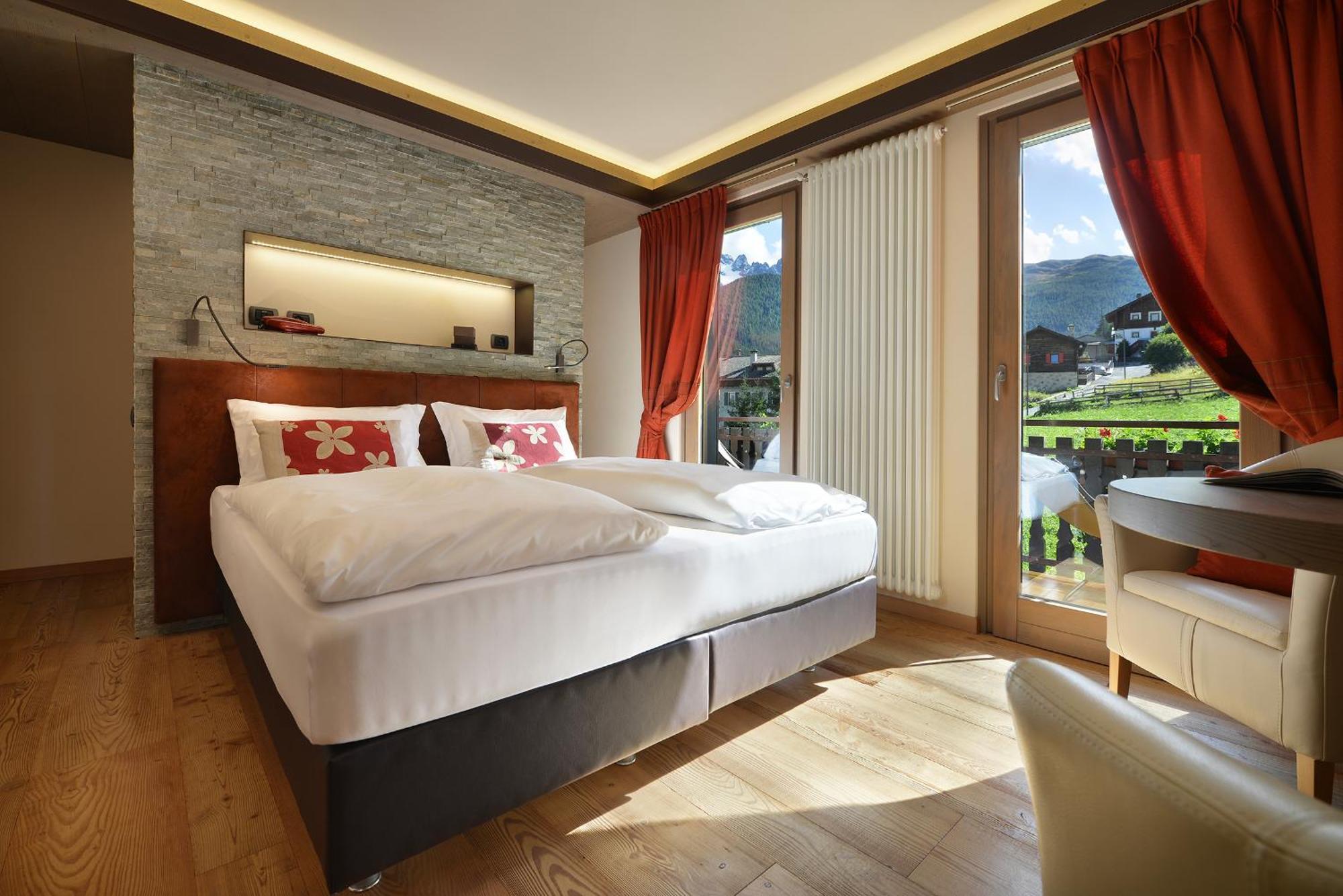 Hotel Cardo Isolaccia Zewnętrze zdjęcie