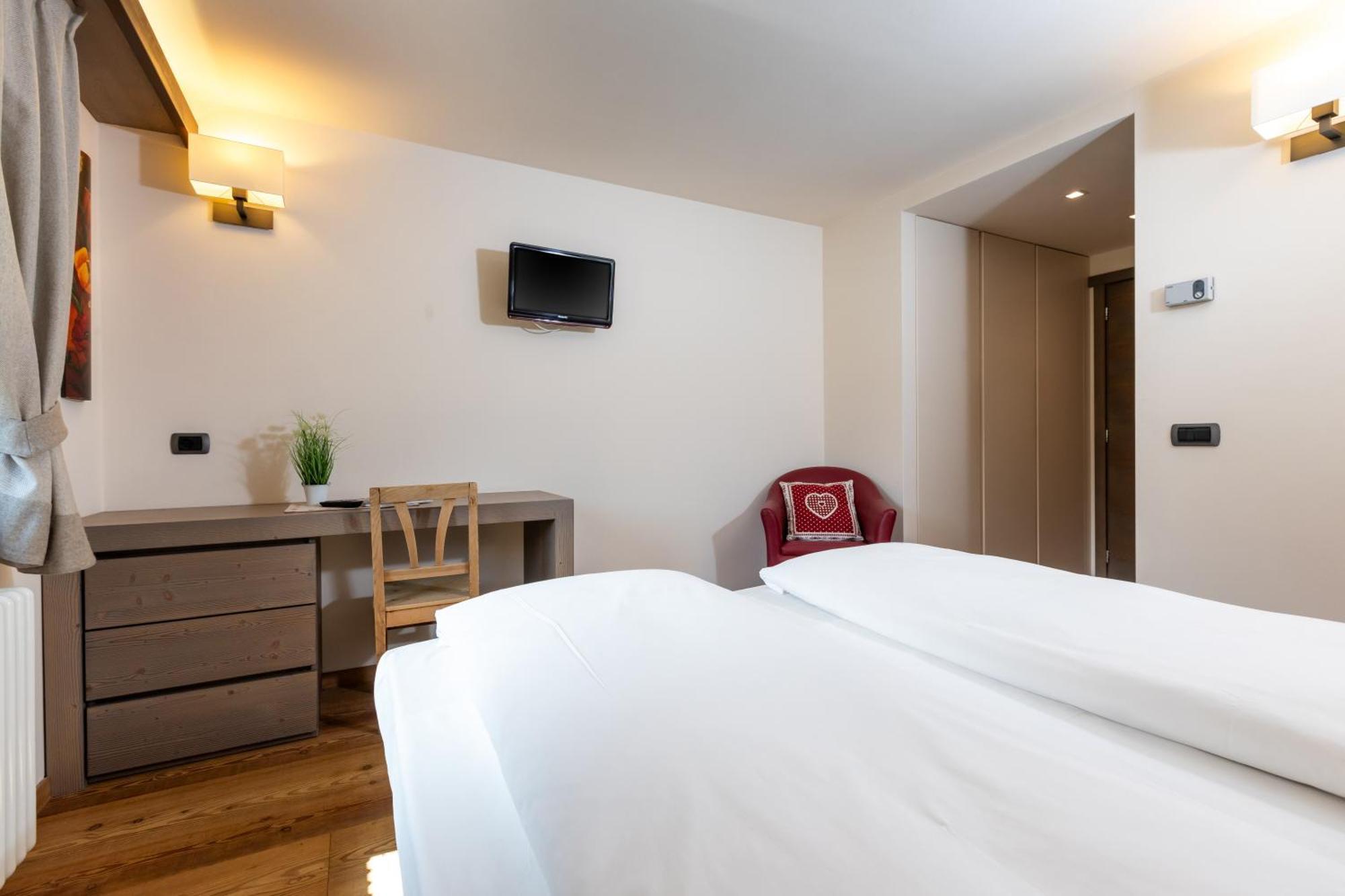 Hotel Cardo Isolaccia Zewnętrze zdjęcie