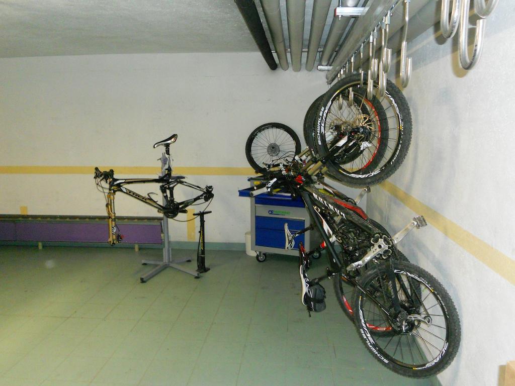 Hotel Cardo Isolaccia Zewnętrze zdjęcie